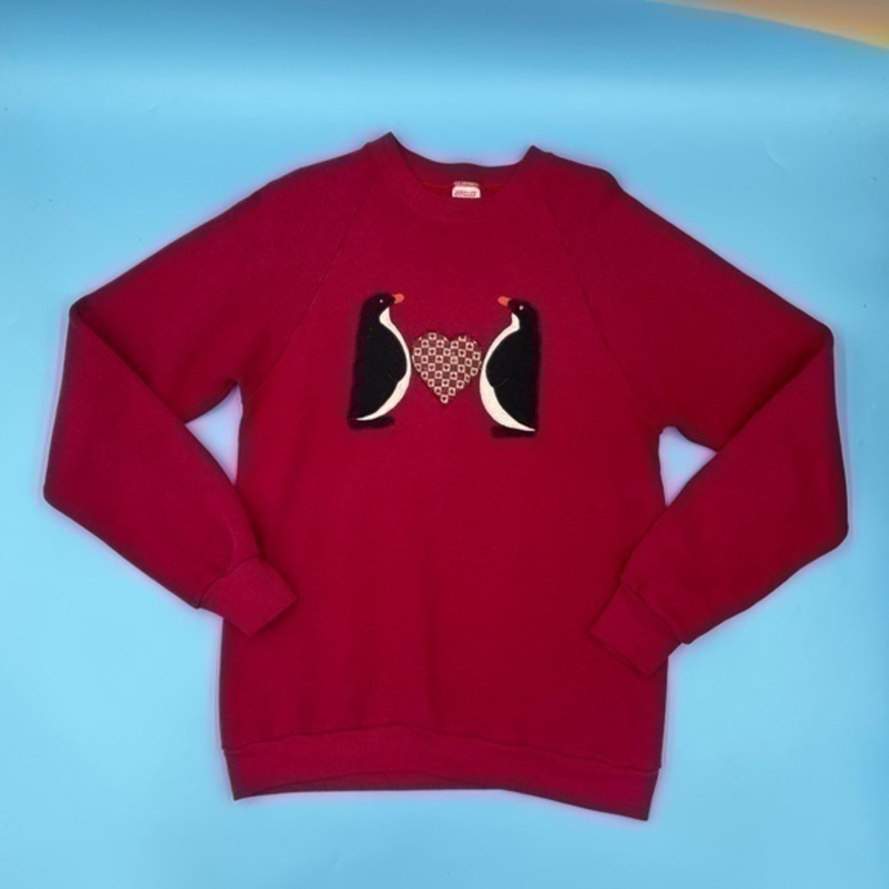 JERZEES Vintage 90’s Penguins Heart Crewneck Sweatshirt